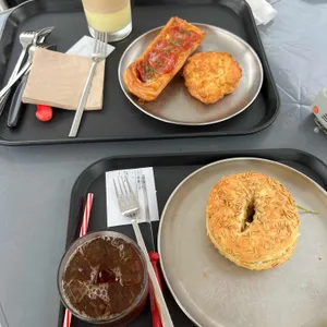 빌리앤오티스 사진