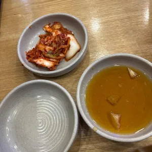 더진국 수육국밥 사진