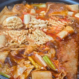 걸작떡볶이치킨 사진