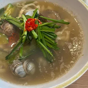 창대 조개칼국수 사진 1