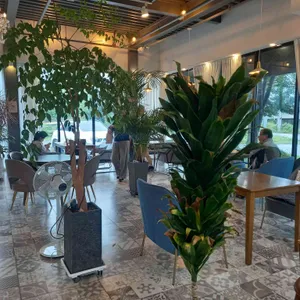 카페 이밤 대표 사진