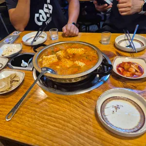 장독대 김치찌개 사진