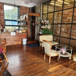 더뷰 리뷰 사진