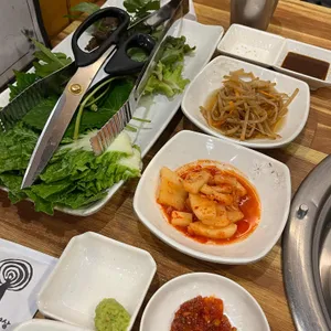 솔방구리삼겹살 사진