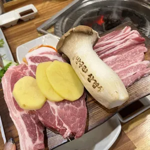 솔방구리삼겹살 사진