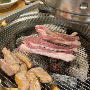 솔방구리삼겹살 사진