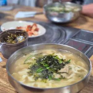 고향손칼국수 사진