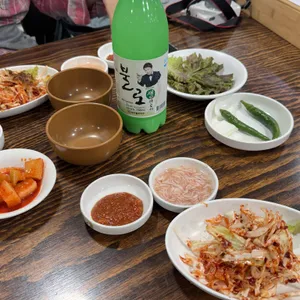 7전8기 8번식당 사진