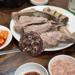 7전8기 8번식당 사진