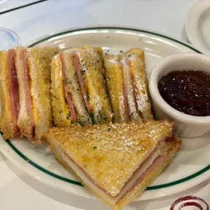 82올리언즈 사진