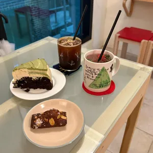 레코드시즌 사진 1