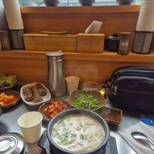 수변최고돼지국밥 사진 1