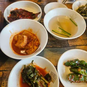 둥근상 시골집 사진