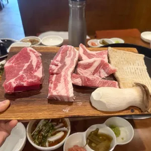 꽃돼지식당 사진