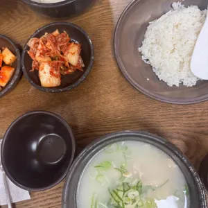 광화문닭곰탕 대표 사진