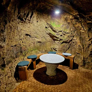 동굴카페씨크릿 리뷰 사진