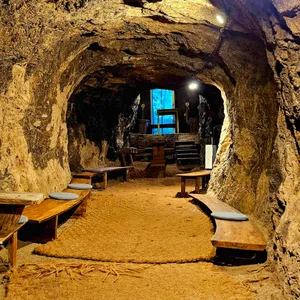 동굴카페씨크릿 리뷰 사진