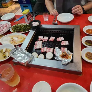 홍지로스 사진 1
