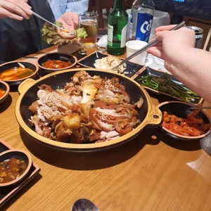 럭키족발 사진