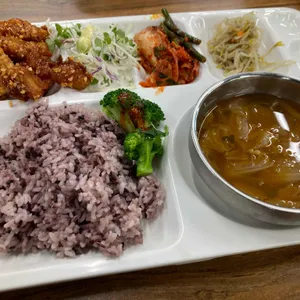 먹자한식부페 대표 사진