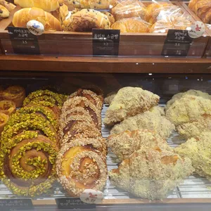 베이글리스트 X 라크루뜨서울 사진