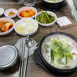 탑골순대국 사진 1