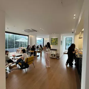 인디파사드 리뷰 사진