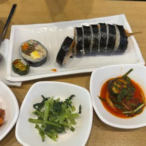 토마토김밥 사진