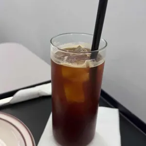 LOOOP 루프 베이커리 카페 사진
