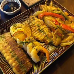 칸스 대표 사진