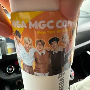 메가커피 대표 사진