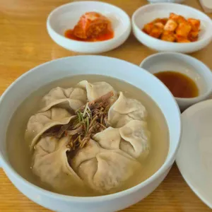 자하손만두 대표 사진