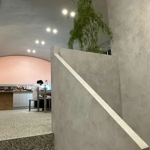 유사 리뷰 사진