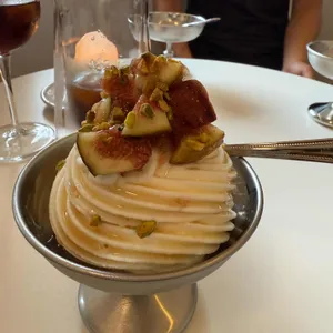 에이오에프 사진