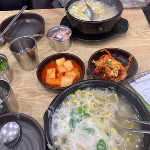 남도일번지 전주콩나물국밥감자탕 사진 2