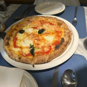 쁘리미삐아띠 사진