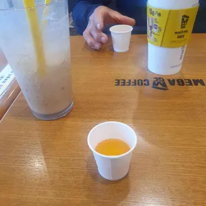 메가커피 사진