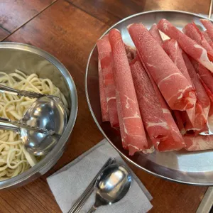 등촌샤브칼국수 사진