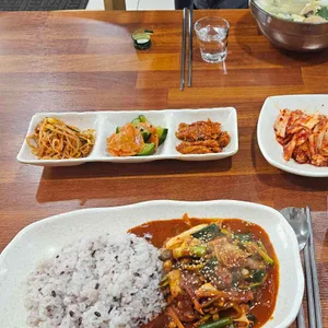 미소짓게하는분식 사진 1