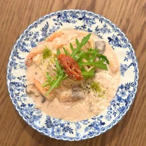 리볼리 사진 1