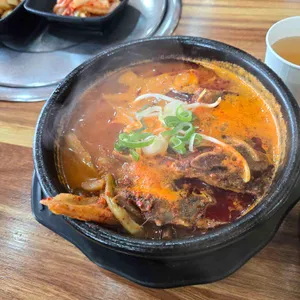 강화옥 육갈탕 사진 1