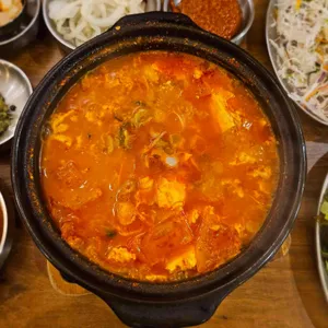 경성고기꾼 사진