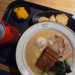 멘야서울 사진 2