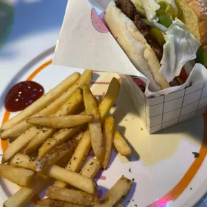 버거베어 프리다이너 사진