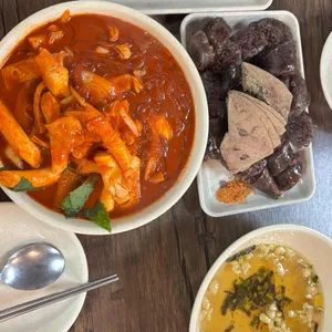 세모분식 대표 사진