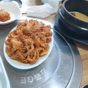 알뜰진미음식점 대표 사진