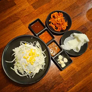 깐깐한족발 사진