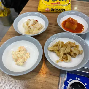 어흥부대찌개 사진