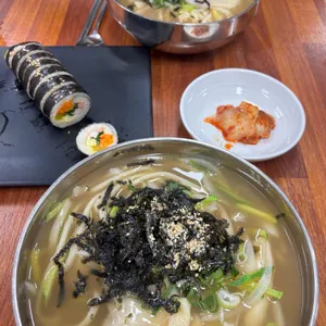 초원 홍두깨 손칼국수 사진