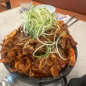 뼈반집 사진